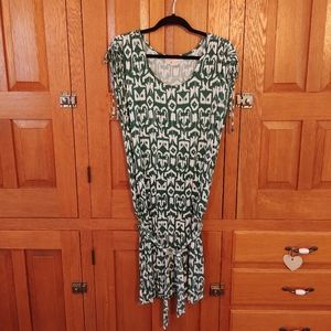 Michael MK green & white tribal print sleeveless comfy casual dress
